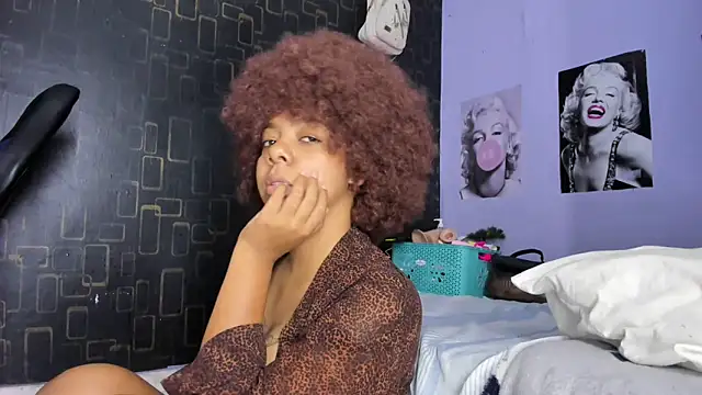 Alika01 online show from February 20, 8:25 pm