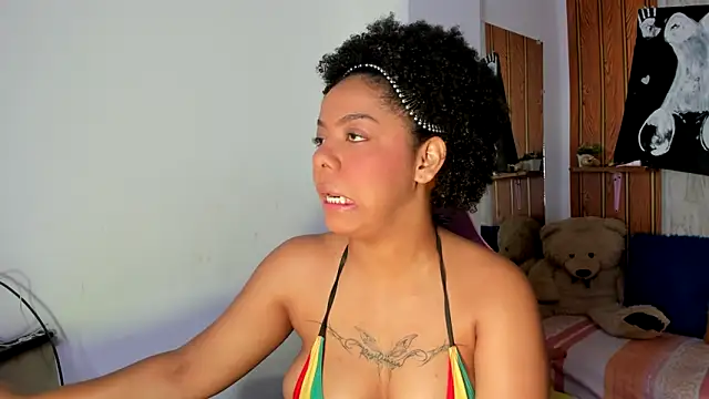 Alika01 online show from November 29, 1:36 pm