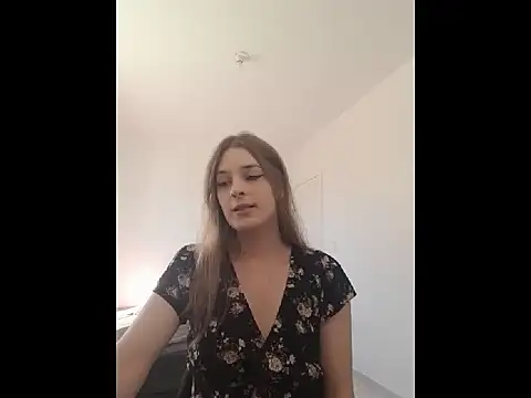 Snapshot of katsu_lux chatting on March 19, 11:50 am katsu lux online show from March 19, 11:50 am