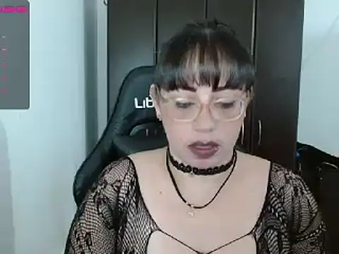 natashasmithe online show from December 30, 3:25 am