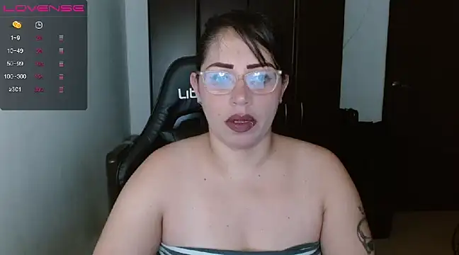 natashasmithe online show from January 25, 12:26 pm