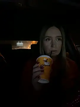 StasyWood online show from December 20, 1:14 am