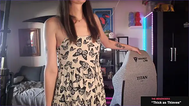 Clairedelilah online show from March 1, 8:10 pm