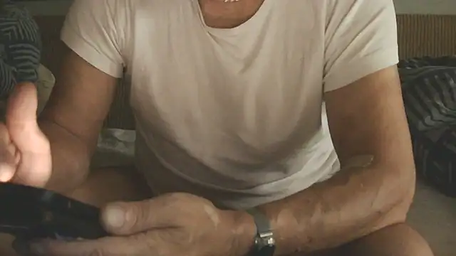 dannedonger2 online show from October 6, 6:00 am