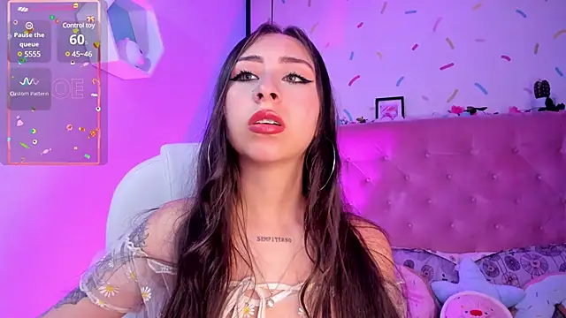  cloe martinez online show from December 1, 9:37 pm