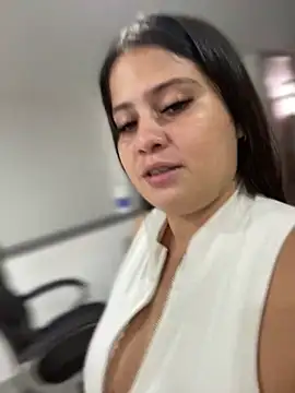 Snapshot of Natalia_Cleark09 chatting on February 21, 7:43 pm Natalia Cleark09 online show from February 21, 7:43 pm