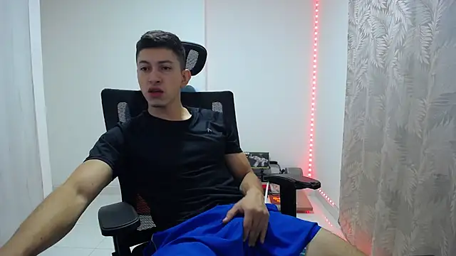 Iam yourbabyprincess XD online show from December 6, 5:20 am