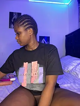 t-Booty risky  online show from December 8, 9:08 pm