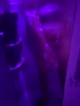 alexisxxxporno online show from September 24, 7:23 am