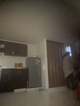 Scarletleon77 online show from February 13, 11:01 pm