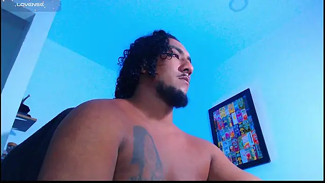 yosoy enzo2020 online show from December 15, 11:42 pm