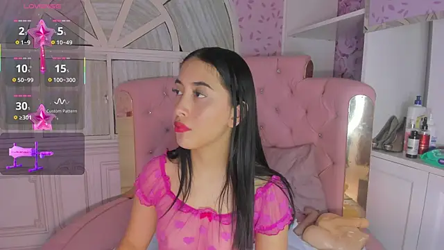Snapshot of valentina_cortes72 chatting on October 18, 3:31 am valentina cortes72 online show from October 18, 3:31 am