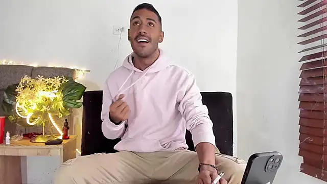 tom colinn online show from September 30, 4:56 pm