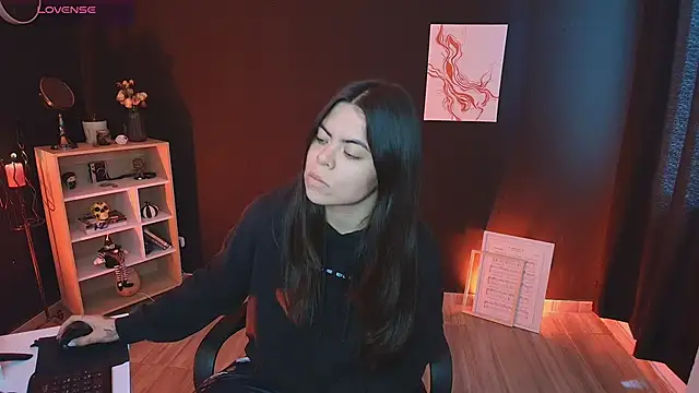  WednesdayFriday  online show from November 23, 5:02 pm