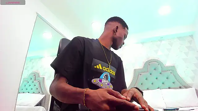 JacksonMuller  online show from January 3, 11:14 am