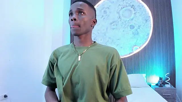 JacksonMuller  online show from January 13, 2:11 pm