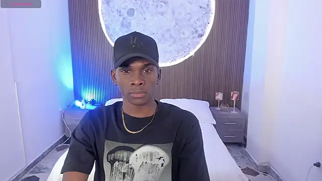 JacksonMuller  online show from March 25, 2:01 pm