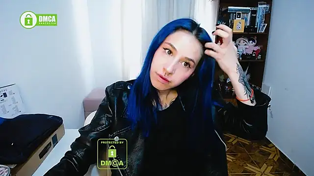 Snapshot of dakota_senju chatting on December 29, 2:00 pm dakota senju online show from December 29, 2:00 pm