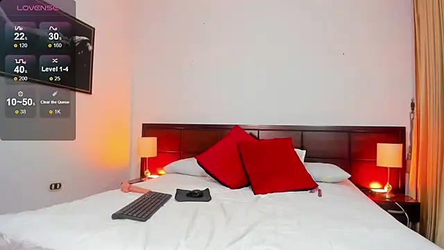 Snapshot of valery_camber chatting on December 18, 11:40 pm valery camber online show from December 18, 11:40 pm