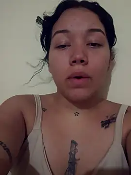 Snapshot of AlejaXxx9 chatting on November 5, 7:58 pm AlejaXxx9 online show from November 5, 7:58 pm