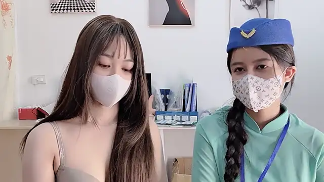 Mono-Stewardesss online show from February 4, 4:24 pm