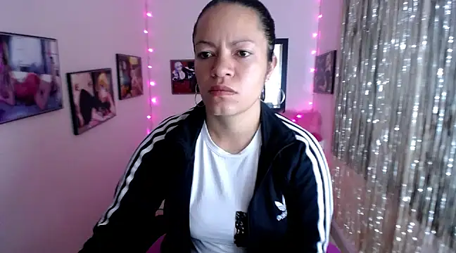 Cristal w online show from February 23, 2:14 pm