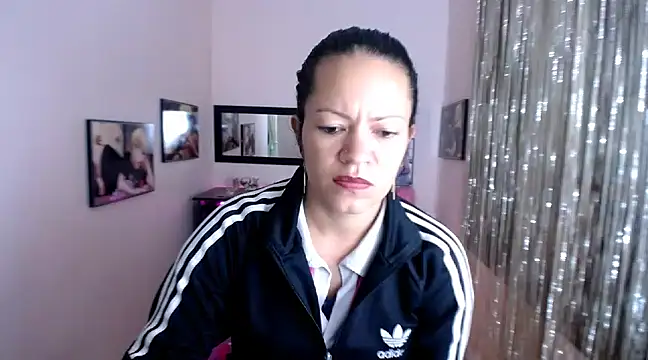 Cristal w online show from March 6, 6:37 pm