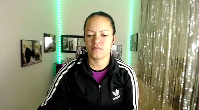 Cristal w online show from March 13, 12:35 pm