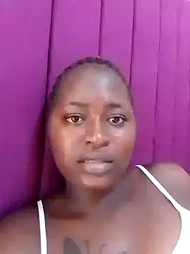 Snapshot of slender-qwene chatting on September 9, 9:31 am slender-qwene online show from September 9, 9:31 am