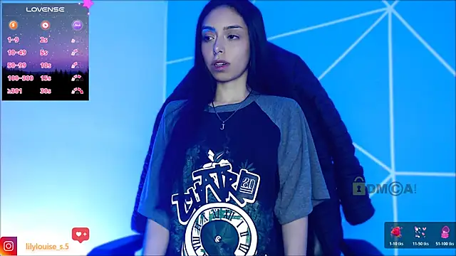 lilylouisee online show from December 22, 2:41 am