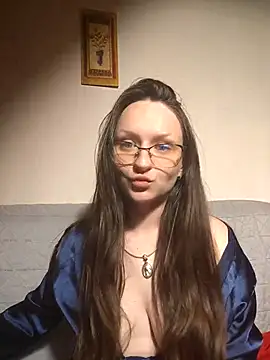 Snapshot of NaughtYHomemadE chatting on May 25, 7:42 pm NaughtYHomemadE online show from May 25, 7:42 pm