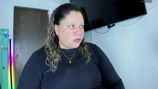 mariana maze online show from December 3, 3:41 am