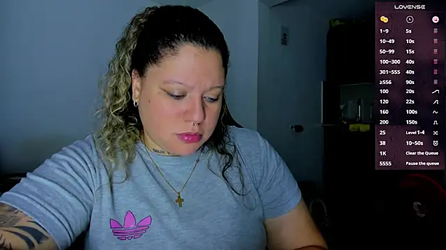 mariana maze online show from December 29, 12:55 pm