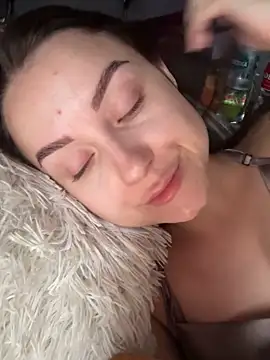 ellie ssexy online show from September 26, 4:16 am