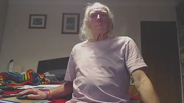 WaverlyKernow online show from January 10, 9:00 am