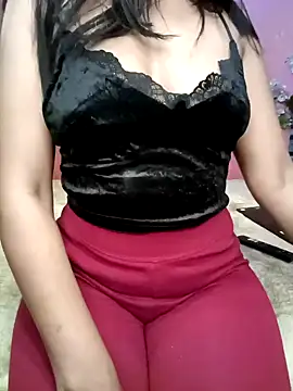 Snapshot of yourkajal chatting on December 4, 6:33 am yourkajal online show from December 4, 6:33 am