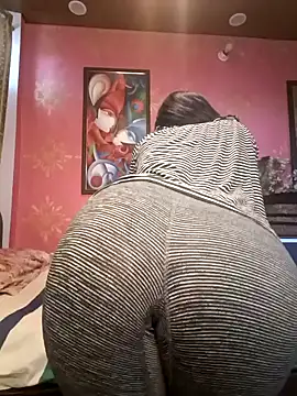 Snapshot of yourkajal chatting on February 14, 6:56 am yourkajal online show from February 14, 6:56 am