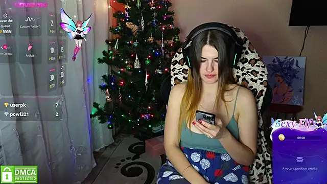 Snapshot of mag1c_eyes1 chatting on December 23, 11:49 pm mag1c eyes1 online show from December 23, 11:49 pm