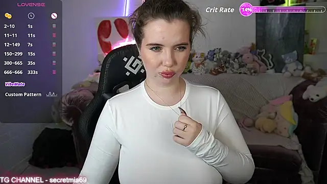 SecretDesireMe online show from October 5, 9:34 pm