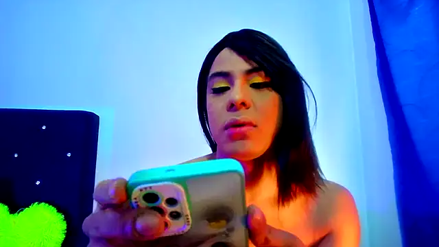 Snapshot of Aliice_Doll chatting on September 21, 4:19 pm Aliice Doll online show from September 21, 4:19 pm
