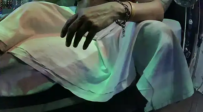 Snapshot of ratedhpg chatting on March 22, 7:47 am ratedhpg online show from March 22, 7:47 am