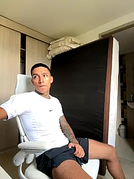 sendfer online show from October 28, 8:22 pm