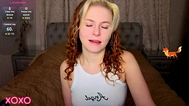 Snapshot of rocky_foxy chatting on March 11, 11:22 pm rocky foxy online show from March 11, 11:22 pm