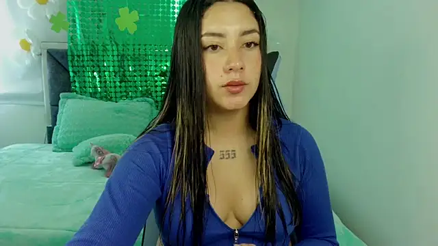 Lia 14  online show from March 18, 2:59 pm