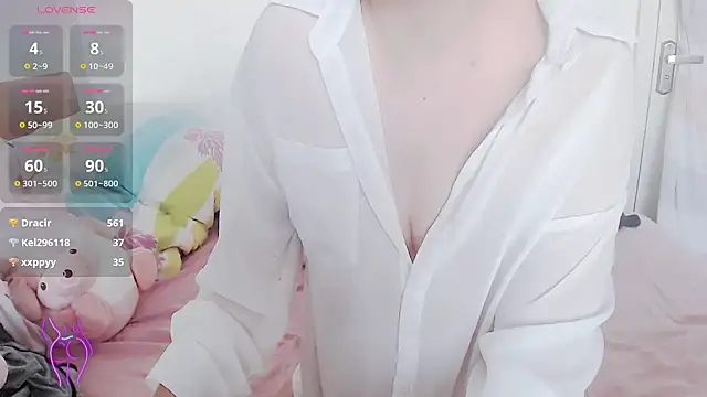 zhenzhen521 online show from January 2, 3:58 am