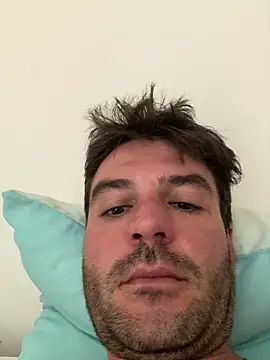 bruno106969 online show from April 8, 2:11 am