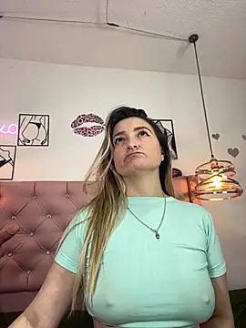 antonella87 online show from October 6, 7:55 pm