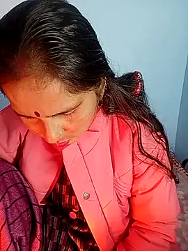 reemacouple007 online show from January 7, 8:50 am