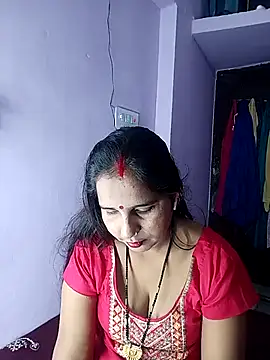 reemacouple007 online show from March 12, 8:04 pm