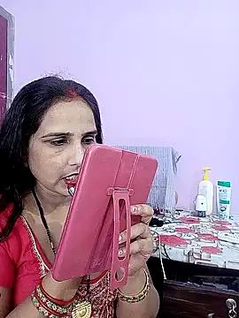 reemacouple007 online show from May 8, 7:25 am